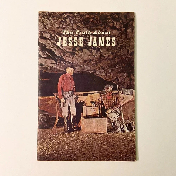 Vintage 1963 The  Truth About Jesse James Phyllis Argall Booklet Softcover - Picture 1 of 16